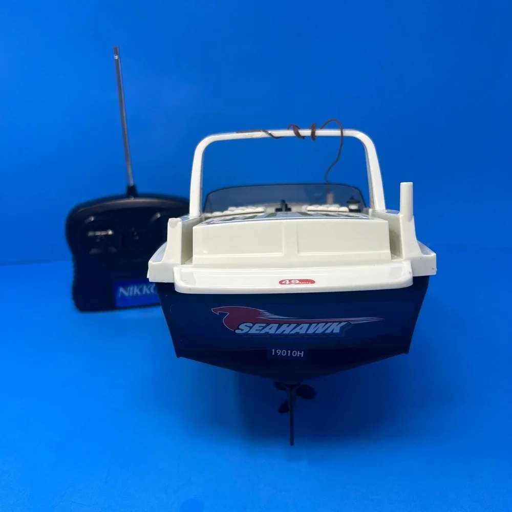 Nikko Sea Hawk RC Speedboat‎ White Blue Vintage 19010H Radio Control Toy